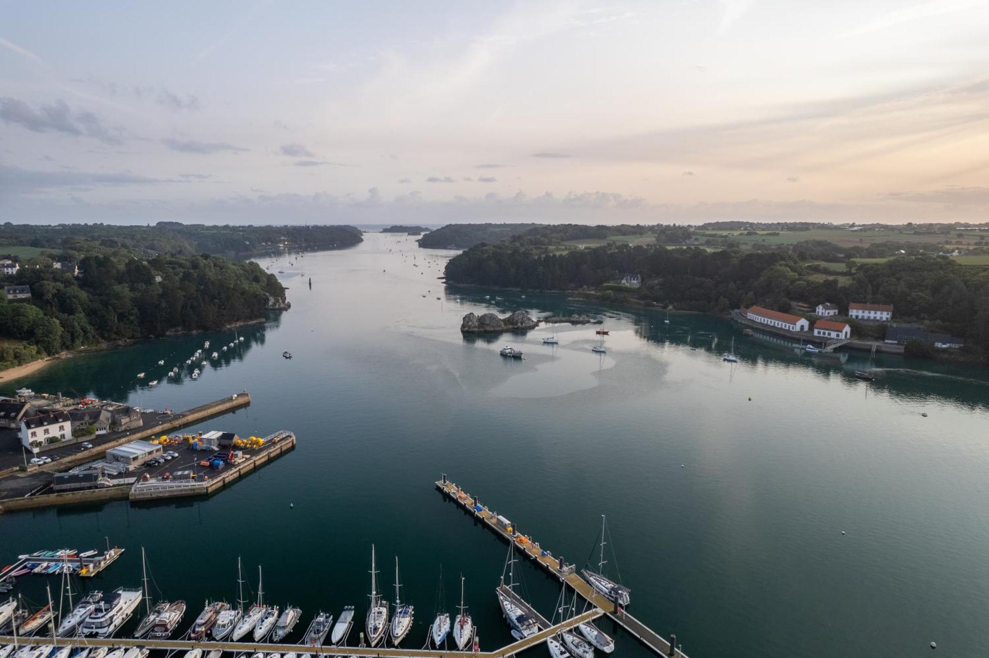 Gite De La Marina Dans La Presqu'Ile De Lézardrieux Exterior foto