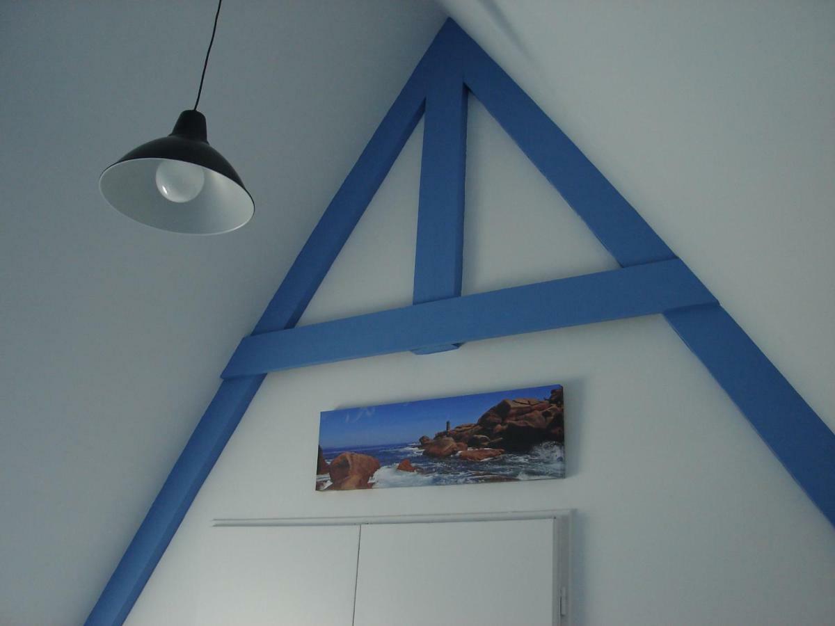 Gite De La Marina Dans La Presqu'Ile De Lézardrieux Exterior foto